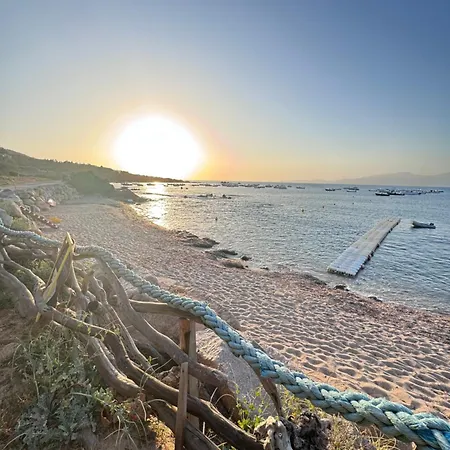 Nouveaute ! Magnifique De Standing Avec Piscine, Entre Et Montagnes, A 3 Minutes Des Belles Plages De La Rive Sud Villa