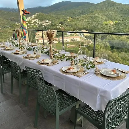 Nouveaute ! Magnifique De Standing Avec Piscine, Entre Et Montagnes, A 3 Minutes Des Belles Plages De La Rive Sud Villa